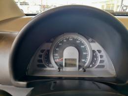 VOLKSWAGEN - FOX - 2006/2007 - Preta - R$ 22.000,00