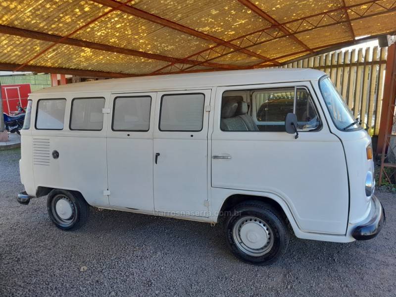 VOLKSWAGEN - KOMBI - 1996/1996 - Branca - R$ 17.000,00