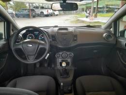 FORD - FIESTA - 2015/2016 - Prata - R$ 48.900,00