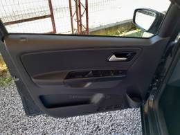 VOLKSWAGEN - FOX - 2013/2013 - Cinza - R$ 42.000,00