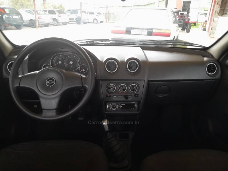 CHEVROLET - PRISMA - 2009/2010 - Preta - R$ 28.900,00