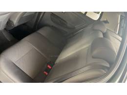 VOLKSWAGEN - FOX - 2011/2012 - Cinza - R$ 36.000,00