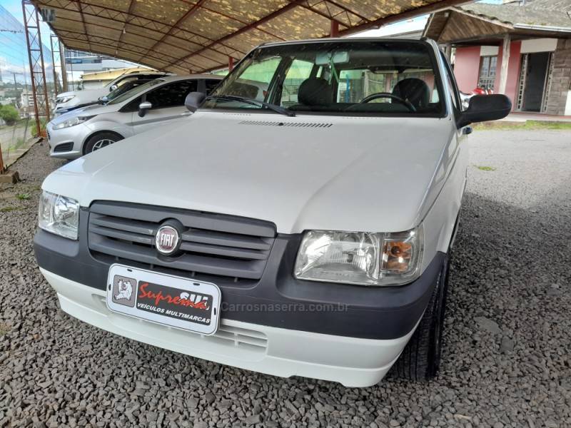 FIAT - UNO - 2011/2011 - Branca - R$ 26.500,00