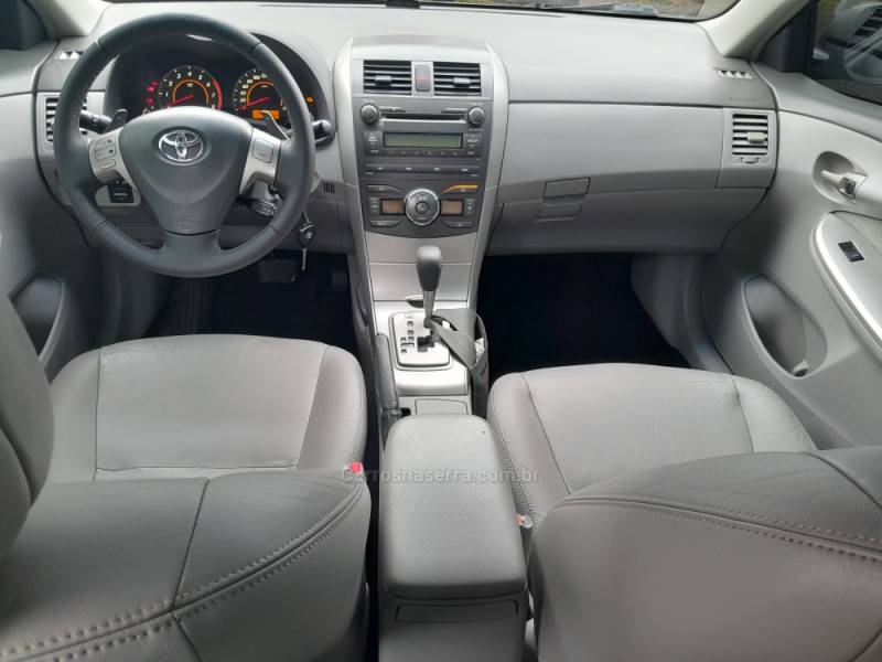 TOYOTA - COROLLA - 2011/2011 - Preta - R$ 59.900,00