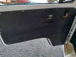 VOLKSWAGEN - KOMBI - 1996/1996 - Branca - R$ 17.000,00
