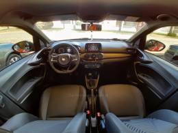 FIAT - CRONOS - 2021/2022 - Vermelha - R$ 68.900,00