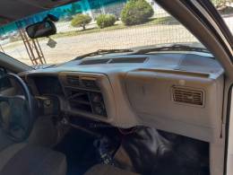 CHEVROLET - S10 - 1996/1997 - Branca - R$ 29.500,00