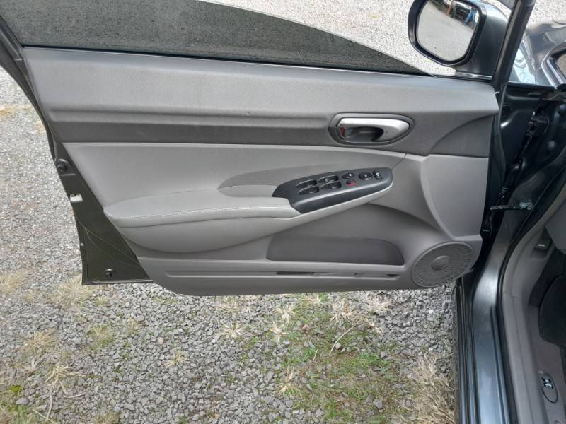 HONDA - CIVIC - 2009/2009 - Cinza - R$ 49.000,00