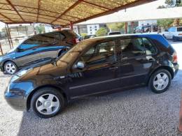 VOLKSWAGEN - GOLF - 2001/2002 - Preta - R$ 28.500,00