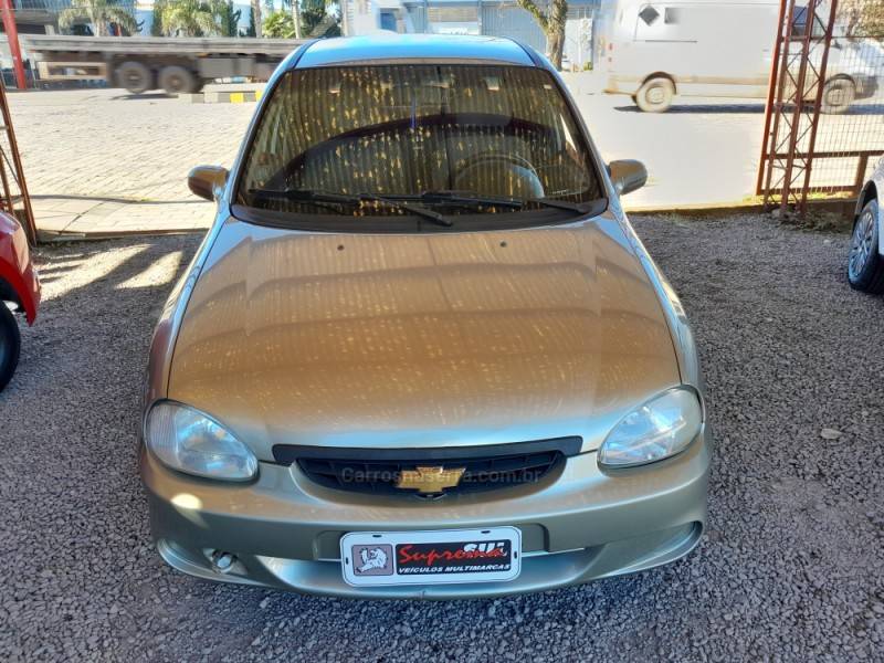 CHEVROLET - CORSA - 2008/2009 - Prata - R$ 23.000,00