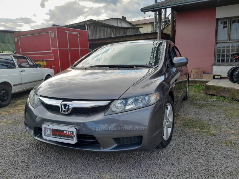 HONDA - CIVIC - 2009/2009 - Cinza - R$ 49.000,00