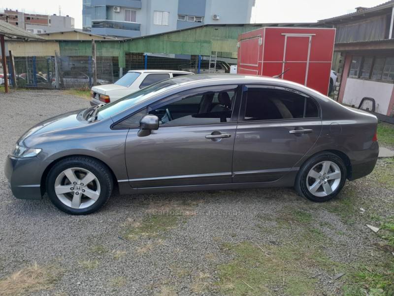 HONDA - CIVIC - 2009/2009 - Cinza - R$ 49.000,00