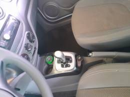 FIAT - PALIO - 2013/2014 - Branca - R$ 38.800,00