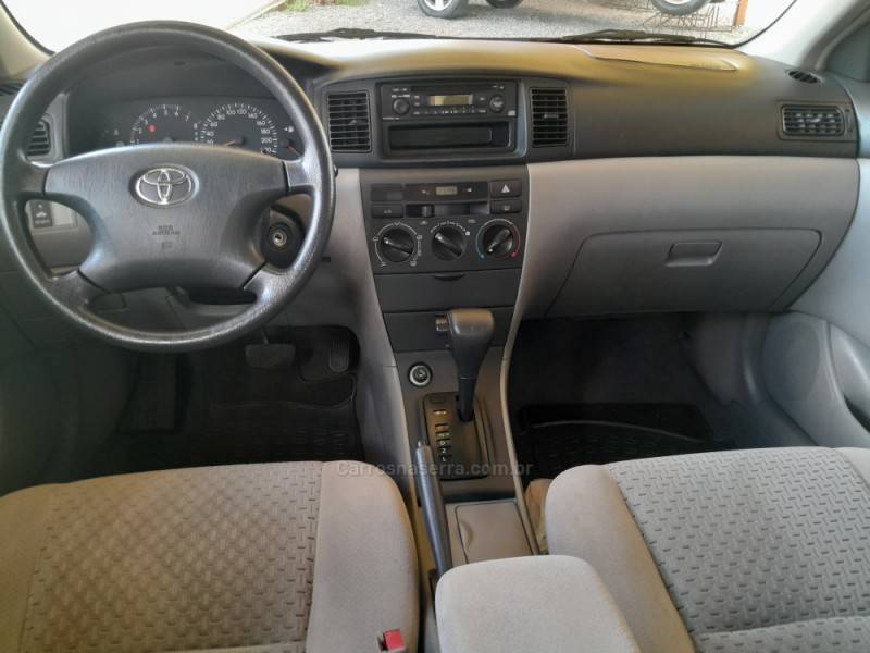 TOYOTA - COROLLA - 2008/2008 - Dourada - R$ 44.500,00