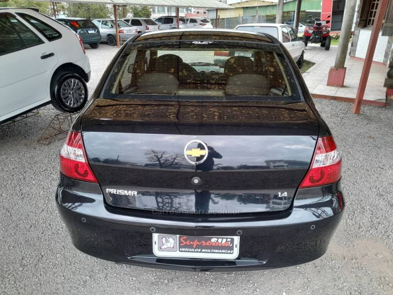 CHEVROLET - PRISMA - 2009/2010 - Preta - R$ 28.900,00