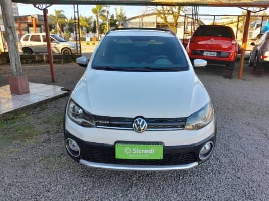 VOLKSWAGEN - SAVEIRO - 2014/2015 - Branca - R$ 66.900,00