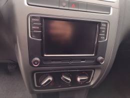 VOLKSWAGEN - FOX - 2019/2020 - Branca - R$ 64.000,00