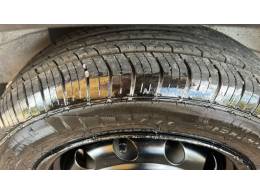 CHEVROLET - CORSA - 1999/1999 - Prata - R$ 15.900,00