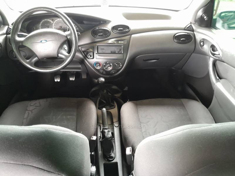 FORD - FOCUS - 2009/2009 - Prata - R$ 29.000,00