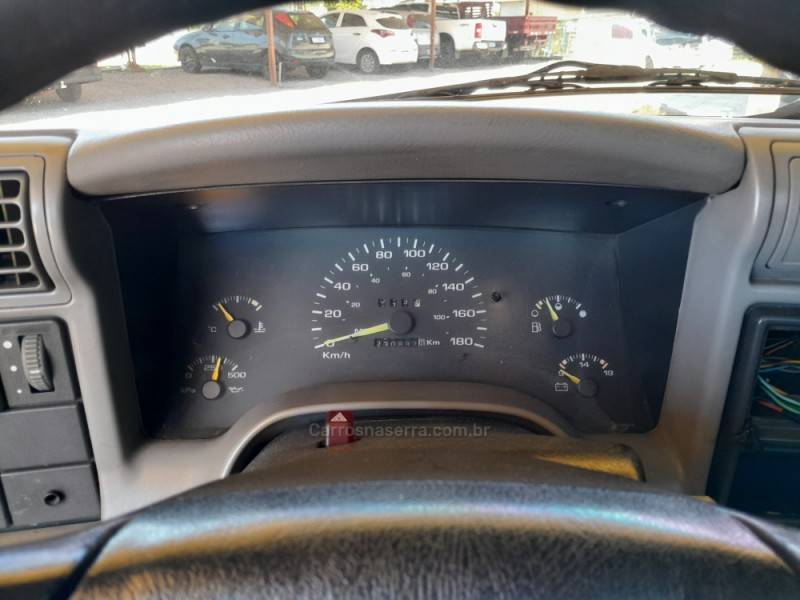 CHEVROLET - S10 - 1996/1997 - Branca - R$ 29.500,00