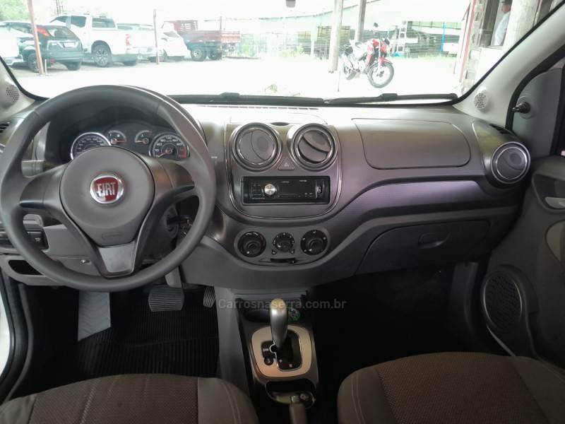 FIAT - PALIO - 2013/2014 - Branca - R$ 38.800,00