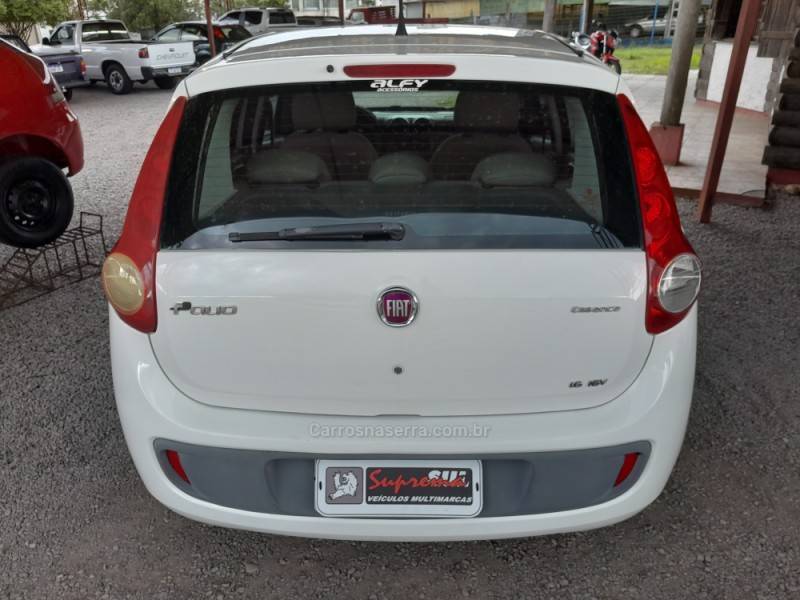FIAT - PALIO - 2013/2014 - Branca - R$ 38.800,00