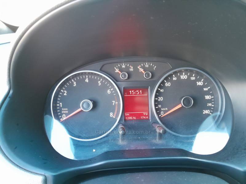 VOLKSWAGEN - SAVEIRO - 2014/2015 - Branca - R$ 66.900,00