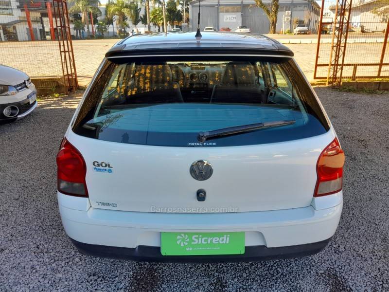 VOLKSWAGEN - GOL - 2007/2008 - Branca - R$ 23.000,00