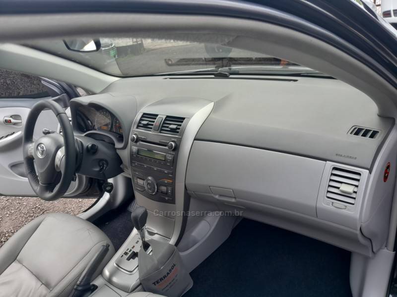 TOYOTA - COROLLA - 2011/2011 - Preta - R$ 59.900,00