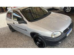 CHEVROLET - CORSA - 1999/1999 - Prata - R$ 15.900,00