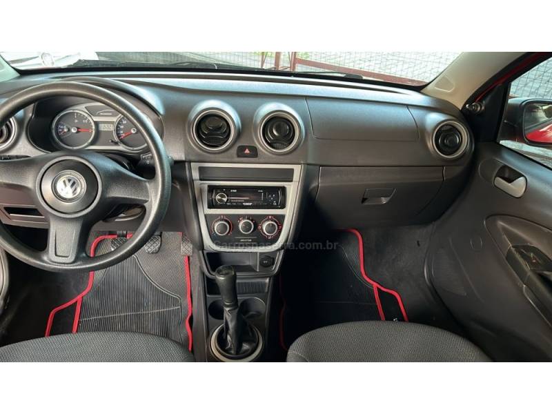 VOLKSWAGEN - GOL - 2008/2009 - Vermelha - R$ 27.500,00