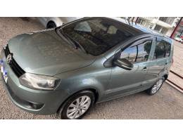 VOLKSWAGEN - FOX - 2011/2012 - Cinza - R$ 36.000,00