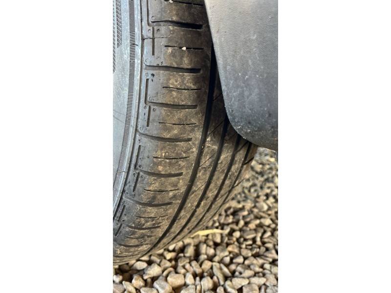 CHEVROLET - MONTANA - 2008/2009 - Vermelha - R$ 33.000,00