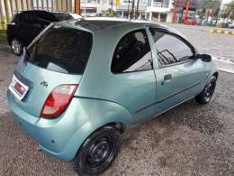 FORD - KA - 2002/2003 - Verde - R$ 13.000,00