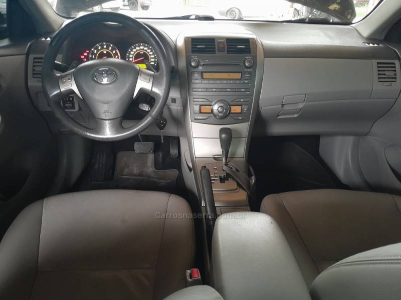 TOYOTA - COROLLA - 2011/2011 - Preta - R$ 59.900,00