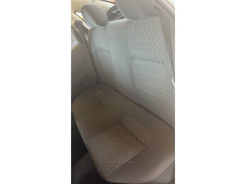 CHEVROLET - CLASSIC - 2006/2007 - Branca - R$ 21.800,00