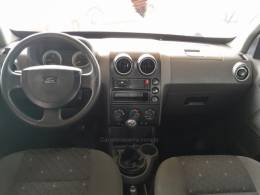 FORD - ECOSPORT - 2005/2005 - Prata - R$ 27.500,00