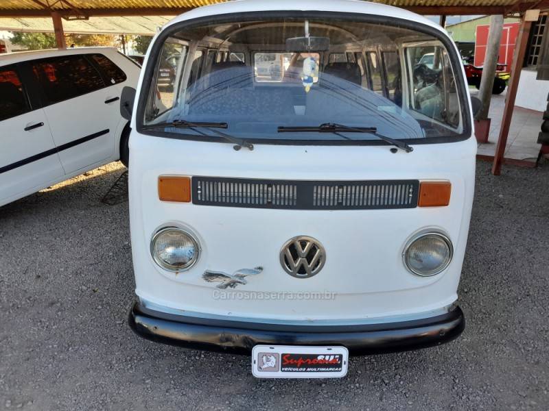 VOLKSWAGEN - KOMBI - 1996/1996 - Branca - R$ 17.000,00