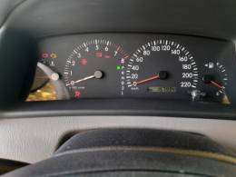 TOYOTA - COROLLA - 2008/2008 - Dourada - R$ 44.500,00