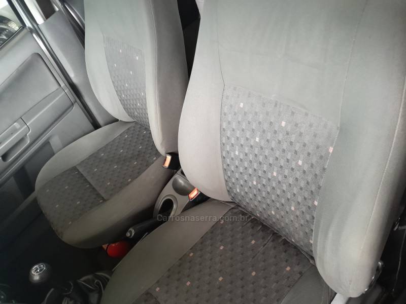 FORD - ECOSPORT - 2005/2005 - Prata - R$ 27.500,00