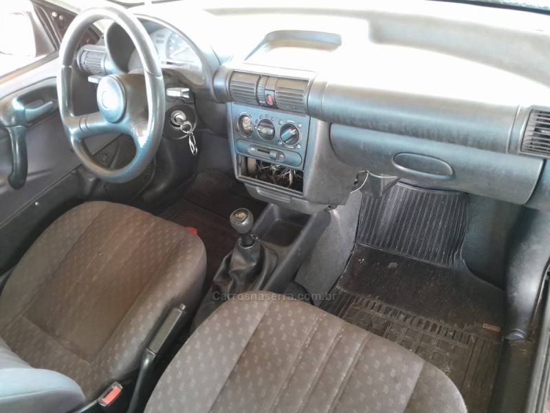 VOLKSWAGEN - KOMBI - 1996/1996 - Branca - R$ 17.000,00