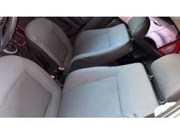 VOLKSWAGEN - GOL - 2008/2009 - Vermelha - R$ 27.500,00