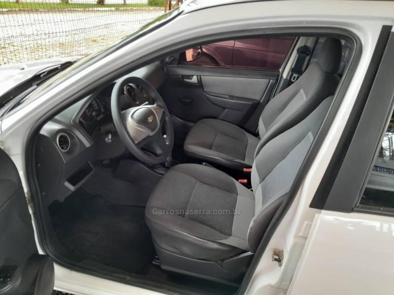 CHEVROLET - CELTA - 2012/2012 - Branca - R$ 29.900,00