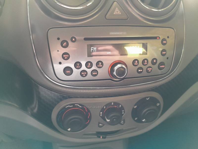 FIAT - PALIO - 2013/2013 - Preta - R$ 41.000,00