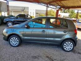 VOLKSWAGEN - FOX - 2013/2013 - Cinza - R$ 42.000,00