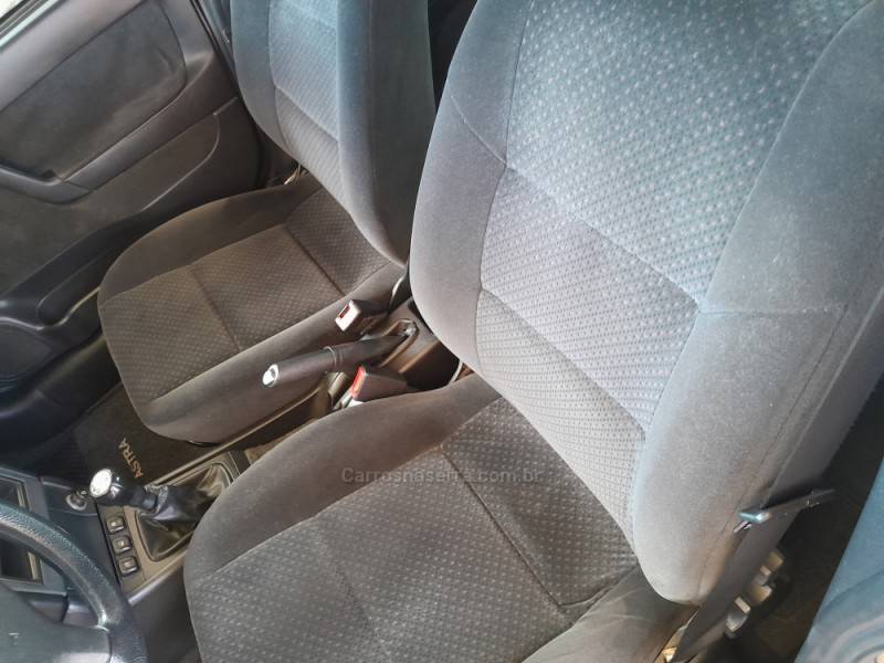 CHEVROLET - ASTRA - 2009/2010 - Cinza - R$ 41.900,00