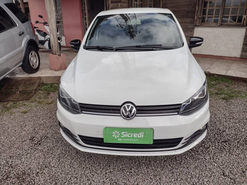 VOLKSWAGEN - FOX - 2019/2020 - Branca - R$ 64.000,00