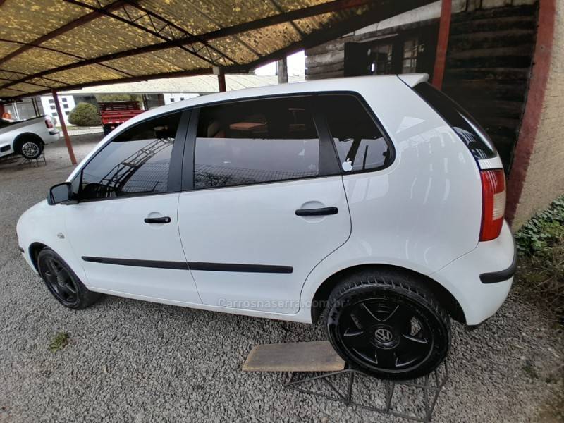 VOLKSWAGEN - POLO - 2006/2006 - Branca - R$ 27.500,00